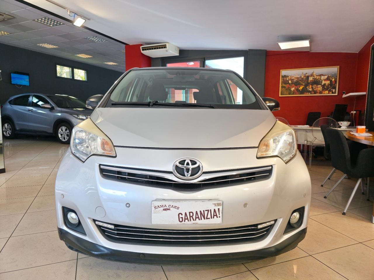 Toyota Verso-S