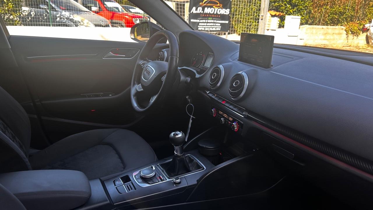 Audi A3 SPB 1.6 TDI clean diesel Ambition