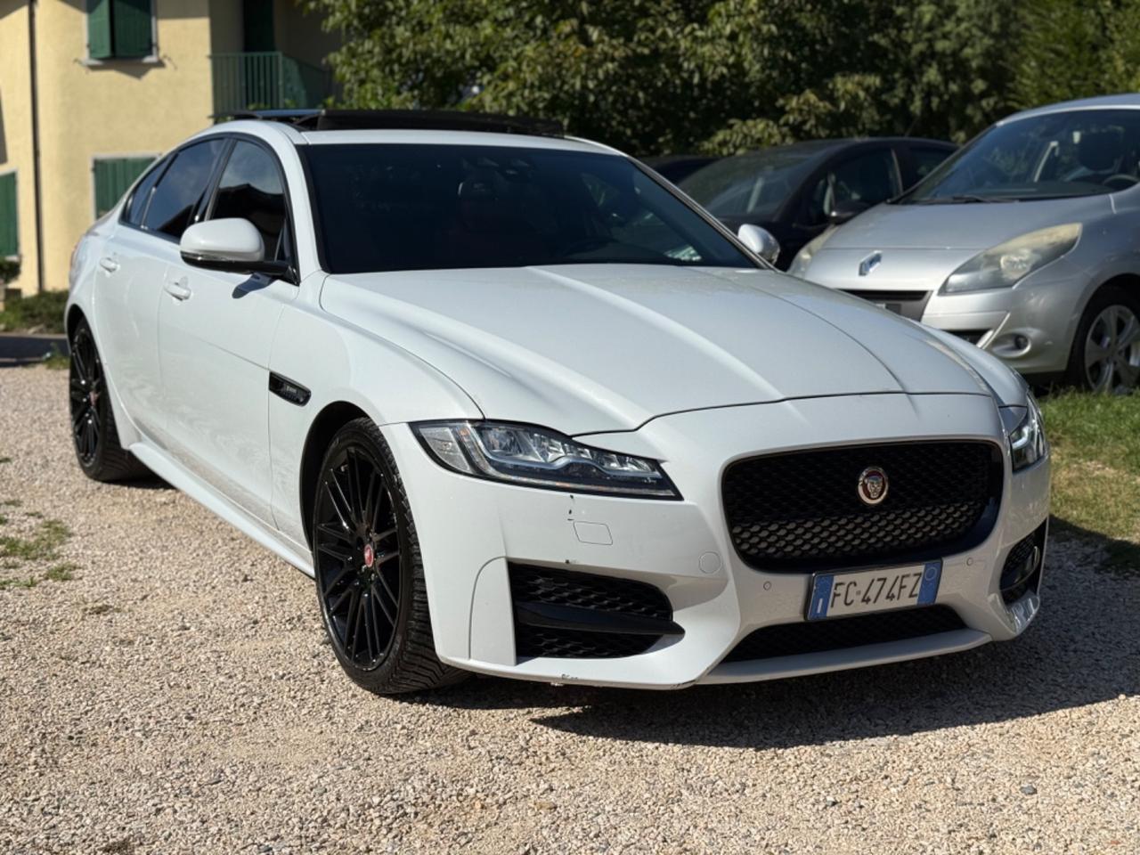 Jaguar XF 2.0 D 180 CV R-SPORT TETTO KMCERT GARANZ UNICOPR