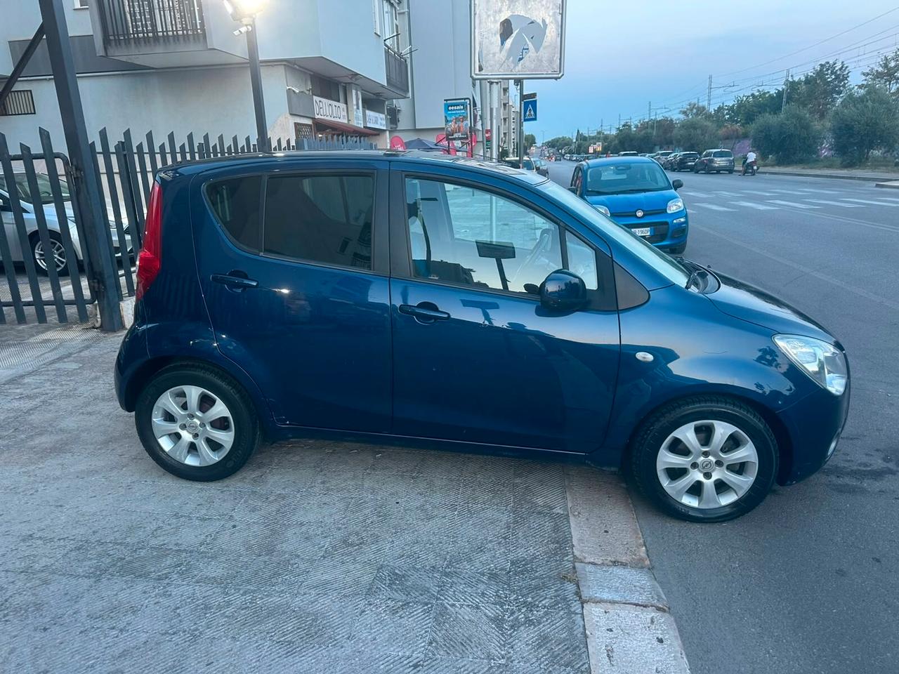 Opel Agila 1.0 12V 65CV Enjoy