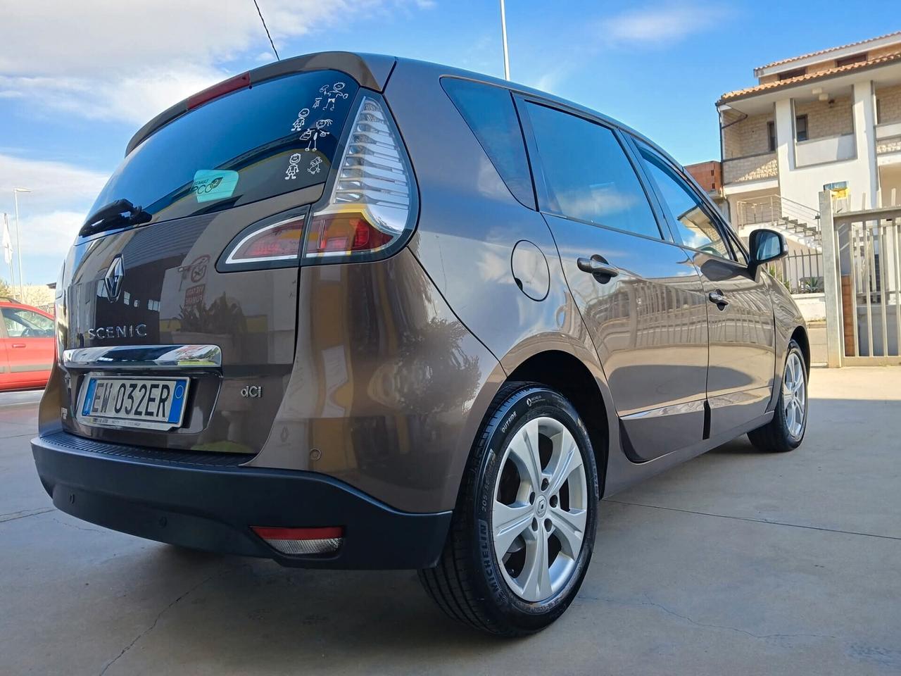 RENAULT Scenic 1.5 dCi 110cv Energy Live