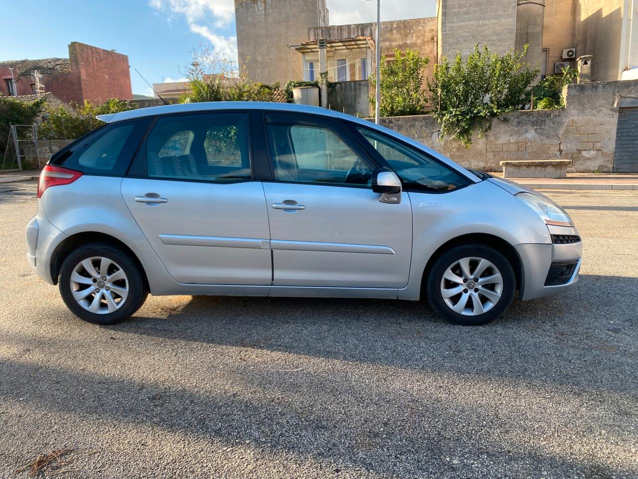 Citroen C4 Picasso 1.6 HDi 110 FAP Elegance