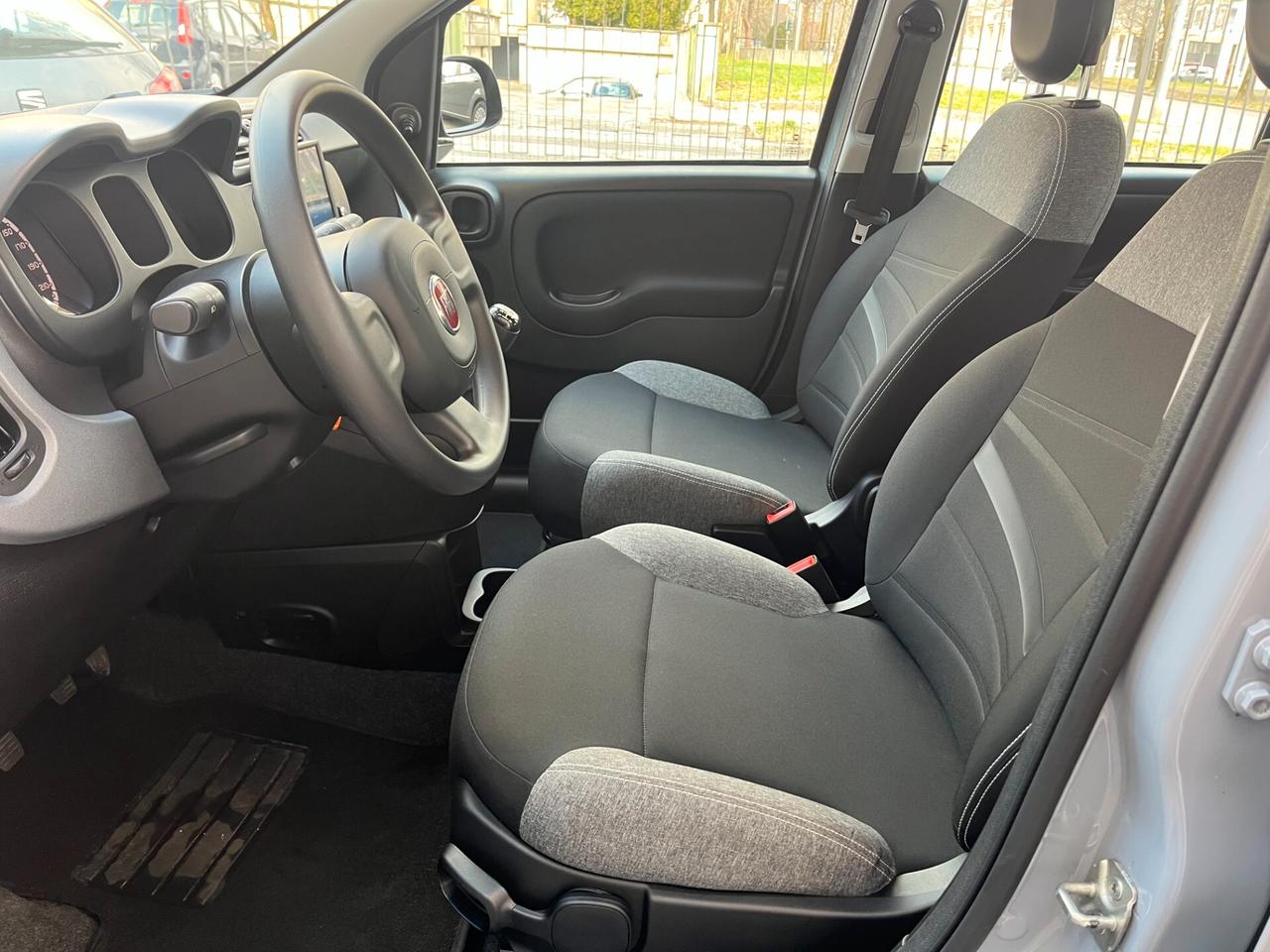 FIAT PANDA 1.0 FIREFLY HYBRID 70CV - NESSUN VINCOLO FINANZIARIO - 5 POSTI, RUOTA DI SCORTA, FENDINEBBIA..
