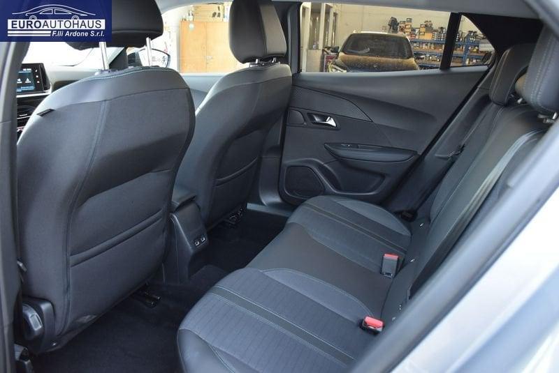 Peugeot 2008 BlueHDi 130 EAT8 Allure Pack S/S aut.