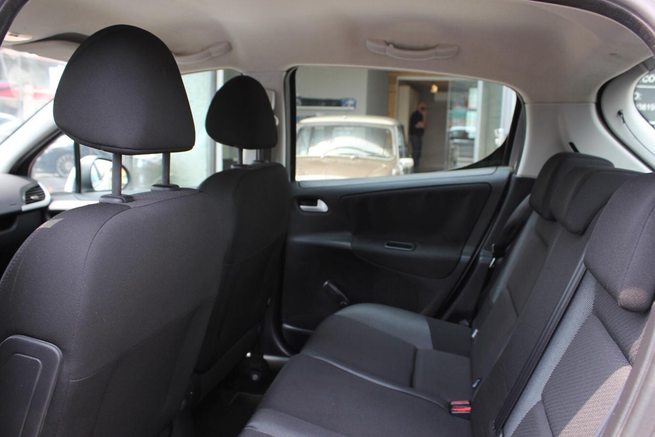 Peugeot 207 1.4 HDi 70CV 5p. Energie