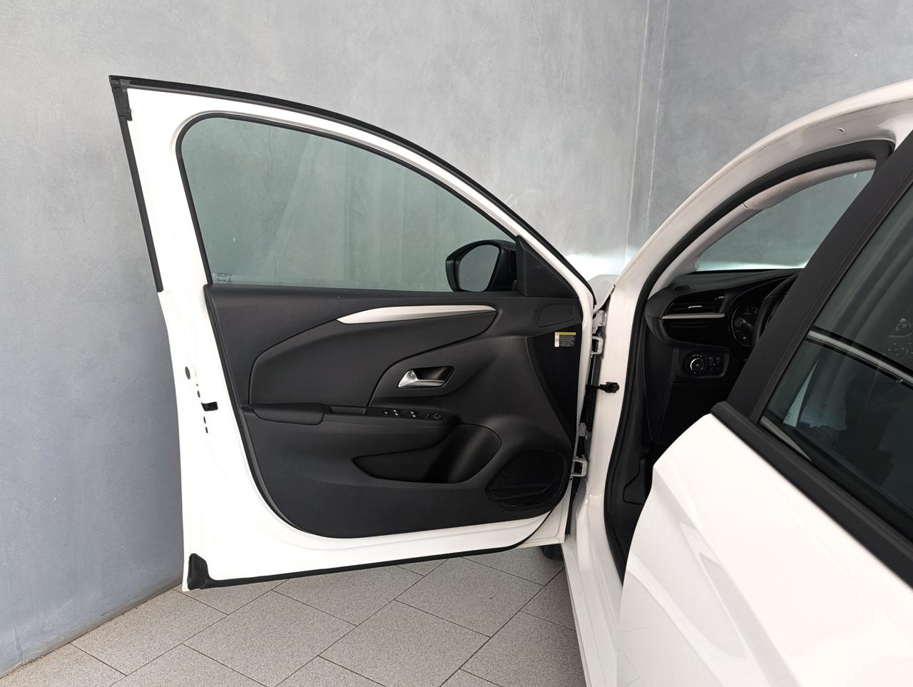 Opel Corsa 1.2 100cv AT8 Edition