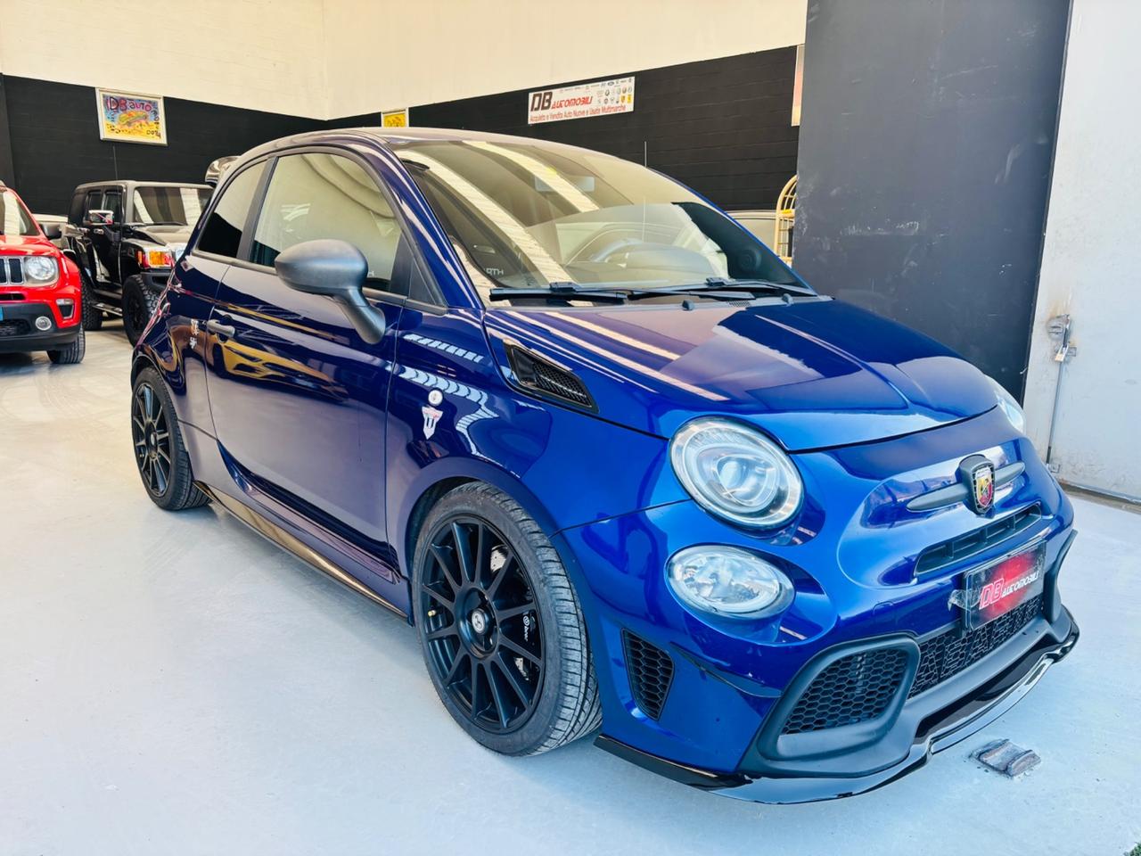Abarth 595 1.4 Turbo T-Jet 180 CV Competizione