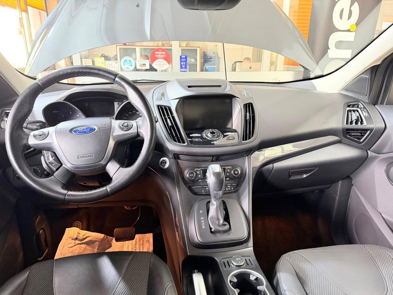 Ford Kuga 2.0 TDCI 180 CV S&S 4WD Powershift Titanium X