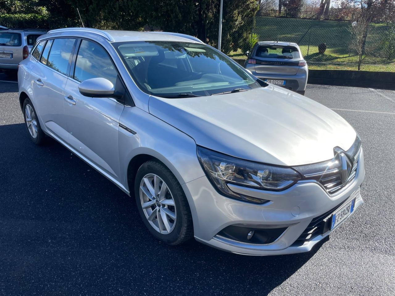 Renault Megane Mégane Sporter Blue dCi 115 CV Duel