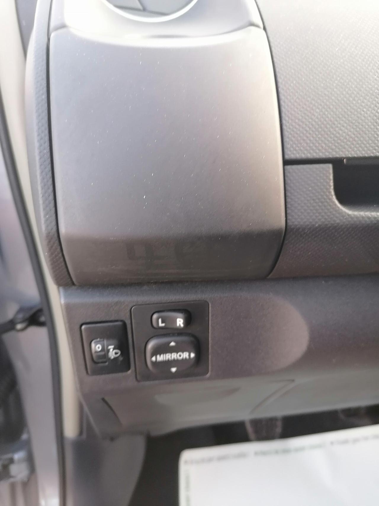 Toyota Yaris 1.4 D-4D DPF 5 porte 2011