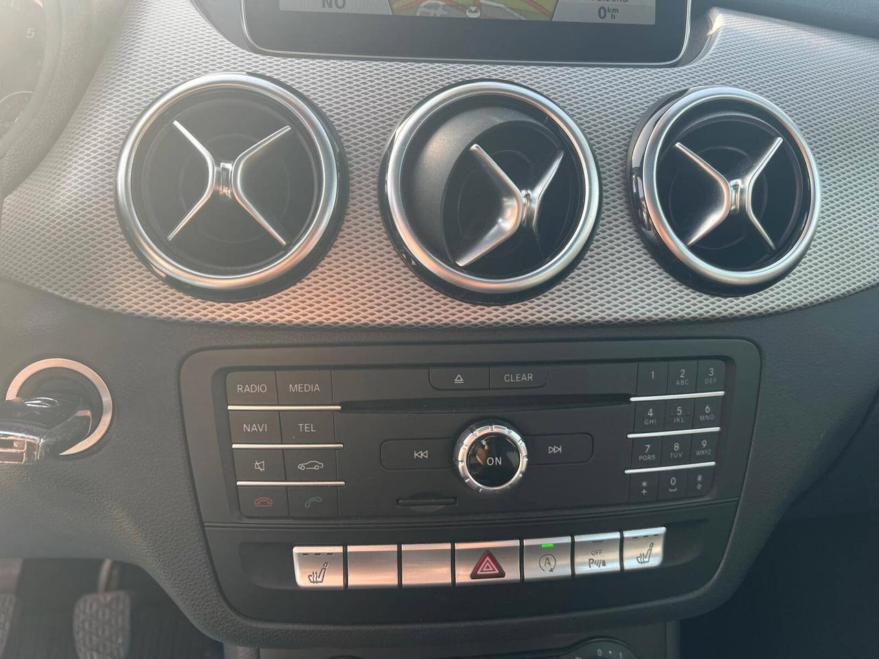 Mercedes-Benz classe B200 136cv Premium 2015