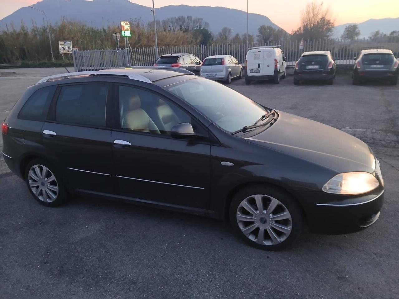 Fiat Croma 1.9 Multijet 16V tetto apribile pelle full garantita 12 mesi