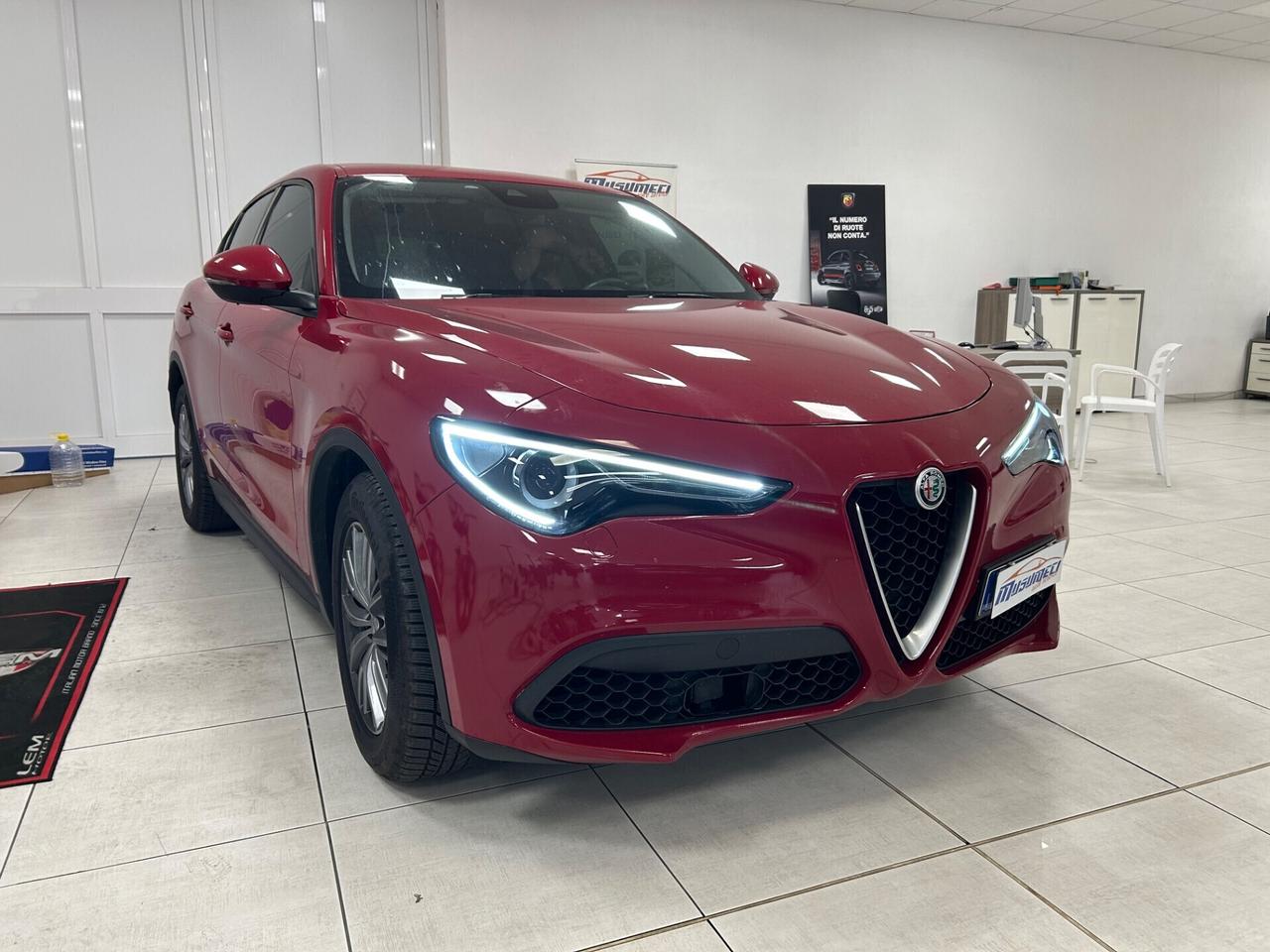 Alfa Romeo Stelvio 2.2 Turbodiesel 160 CV AT8 RWD Business