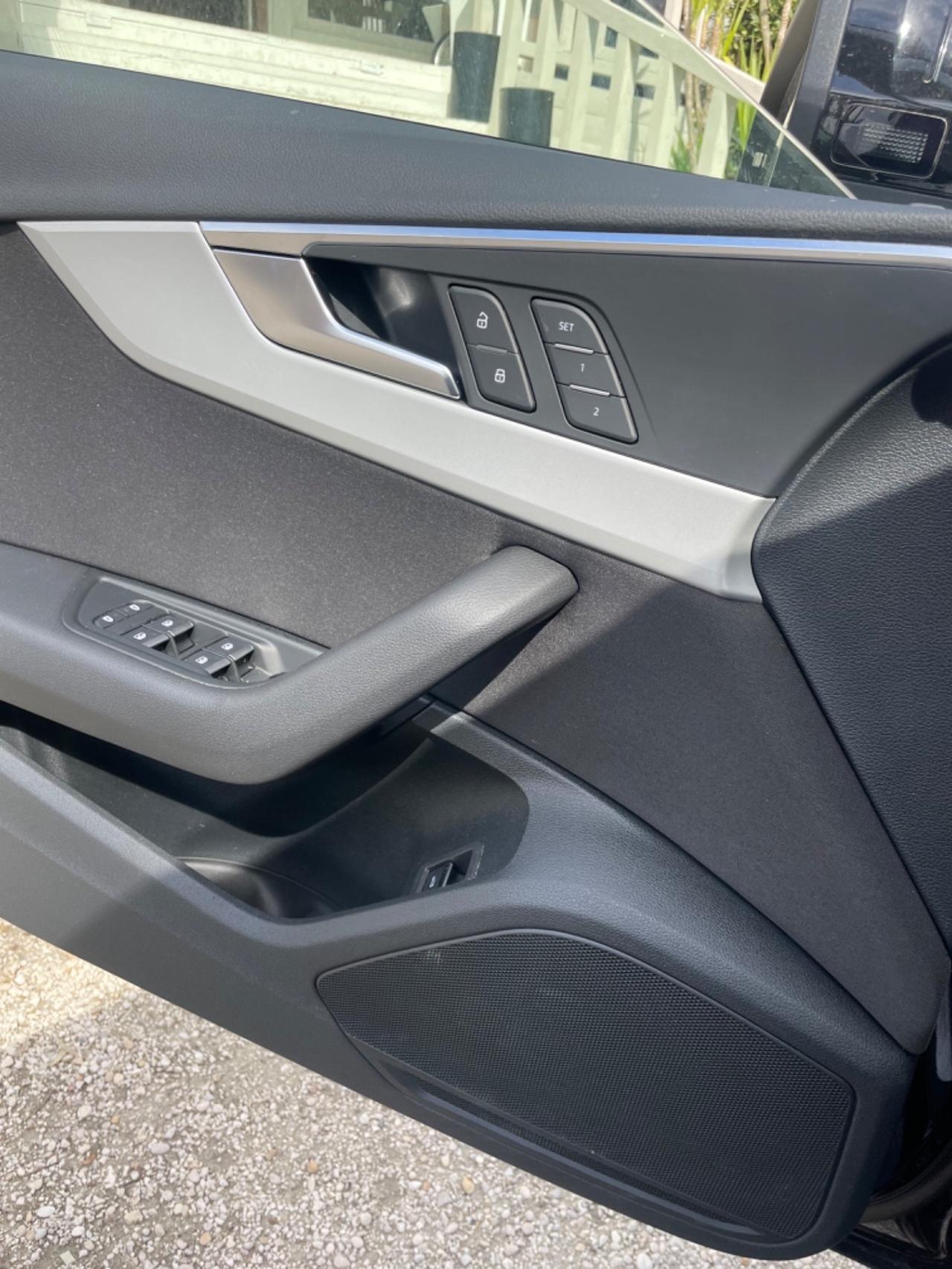 Audi A4 Avant 35 TFSI S line edition