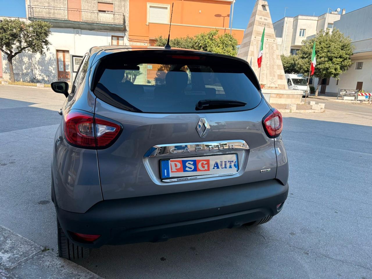 RENAULT CAPTUR 1.5 DCI R-LINK FULL OPTIONAL 103000KM 2017 PERFETTA