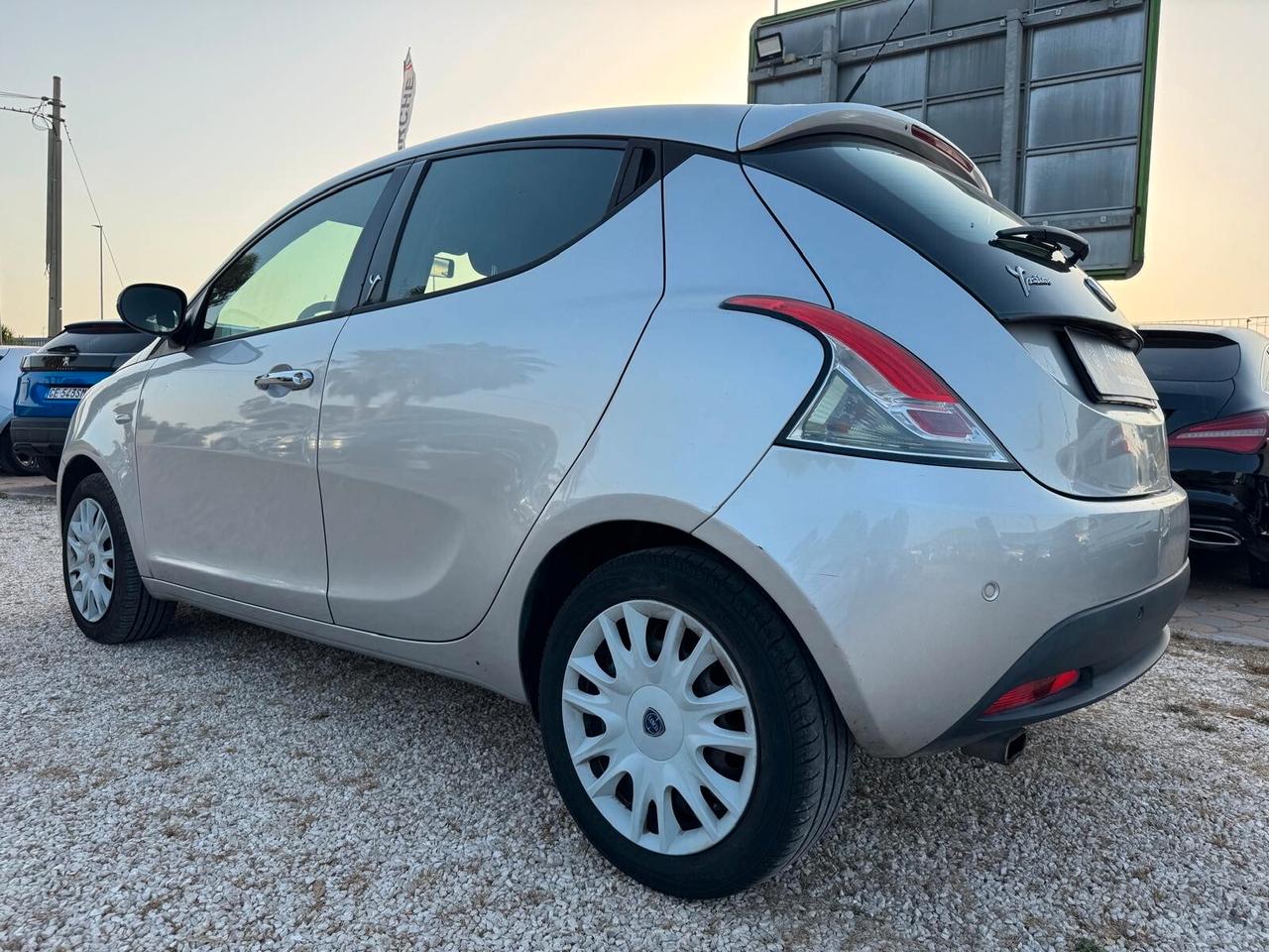 LANCIA - Ypsilon - 1.2 69 CV 5p. GPL - NEOPATENTATI - FINANZIABILE - PERMUTE