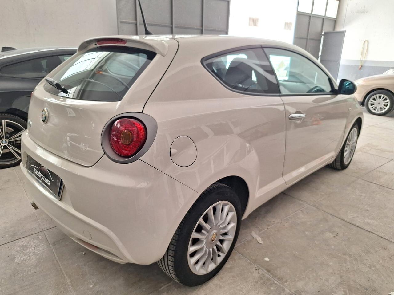 Alfa Romeo MiTo 1.3 JTDm 85 CV S&S Distinctive