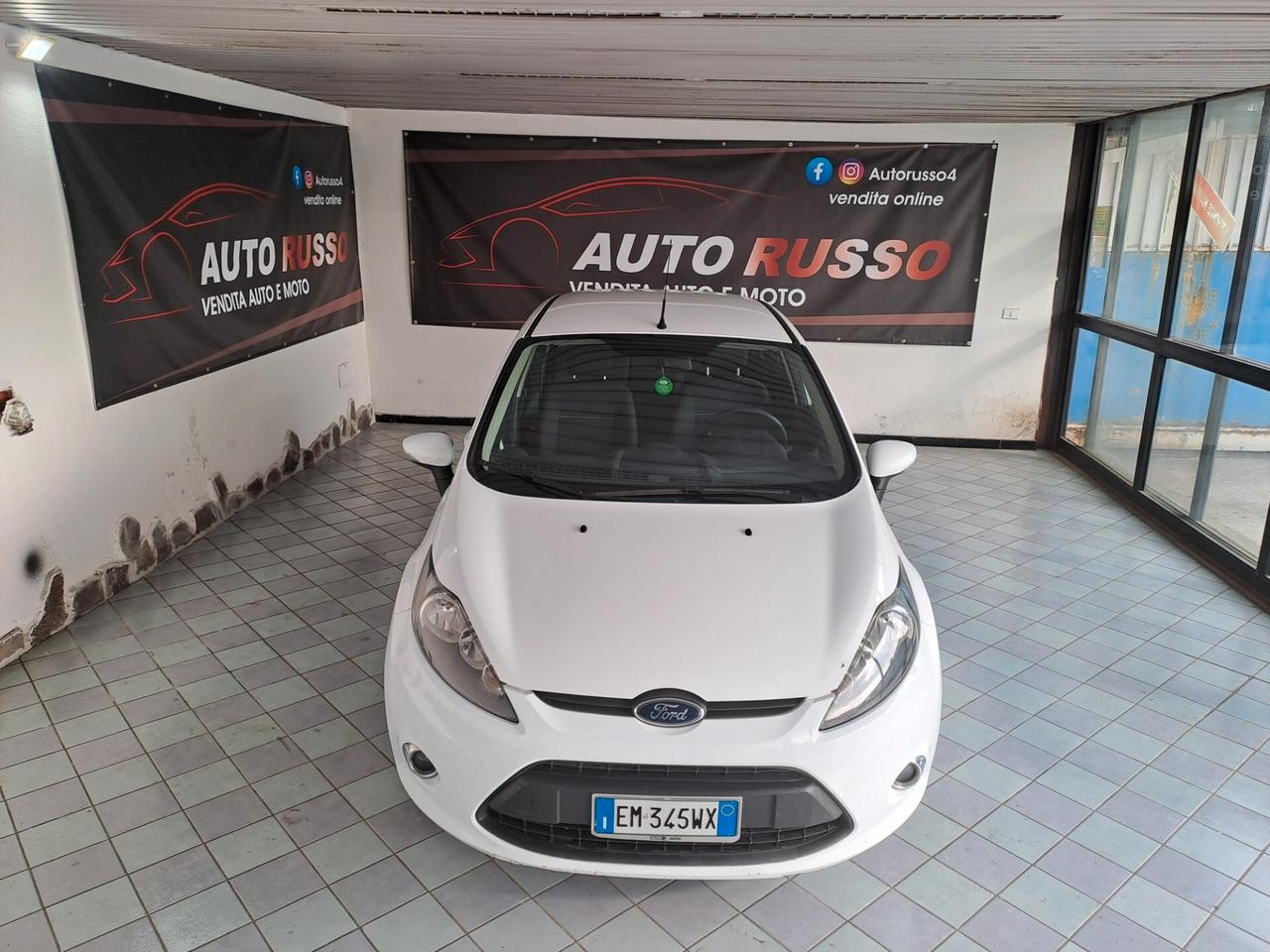 Ford Fiesta 1.4. GPL Titanium 5 porte