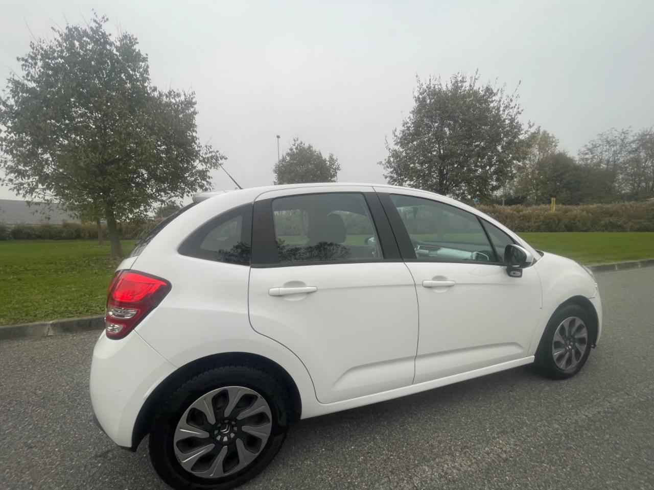 Citroen C3 1.4 HDi 70 White Selection