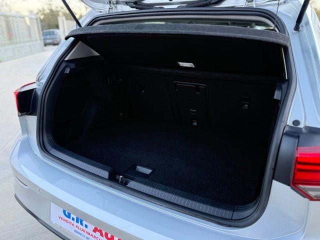 VOLKSWAGEN Golf 2.0 TDI PARI AL NUOVO GARANZIA