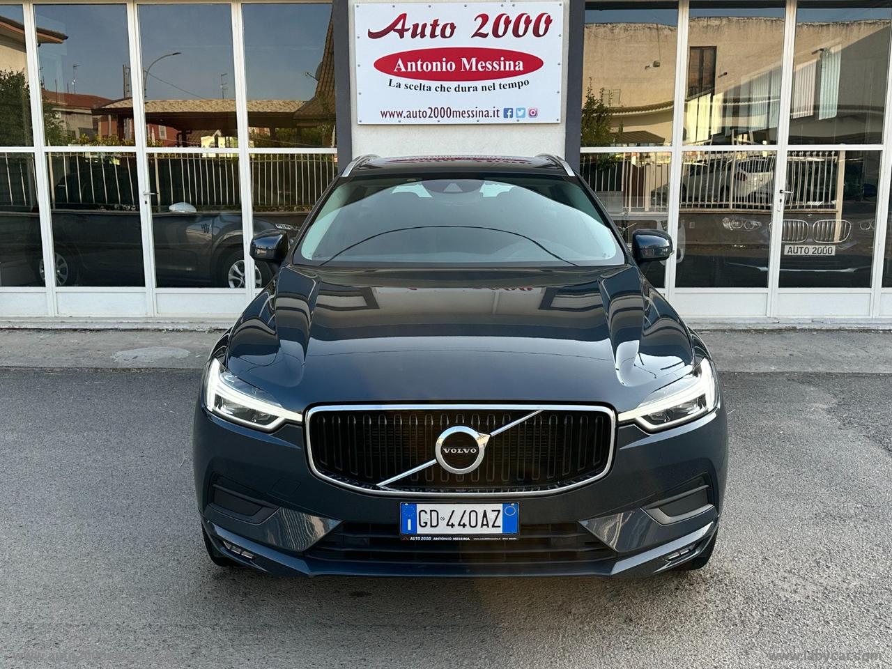 VOLVO XC60 B4 AWD GEARTRONIC MOMENTUM PRO IBRIDO DIESEL