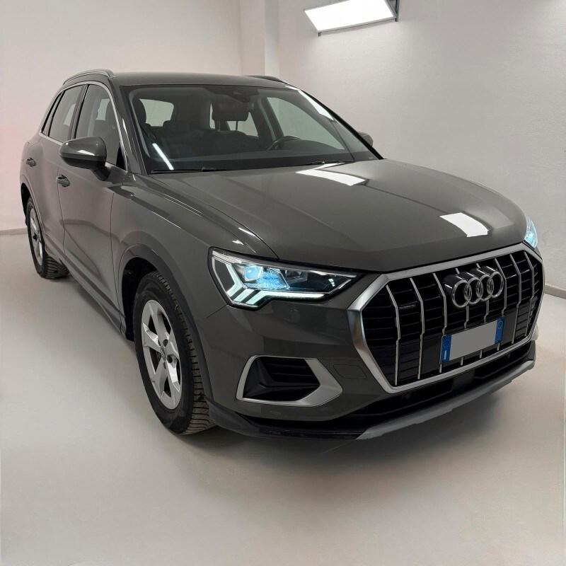 AUDI Q3 2ª serie Q3 35 TDI quattro Business Ad...