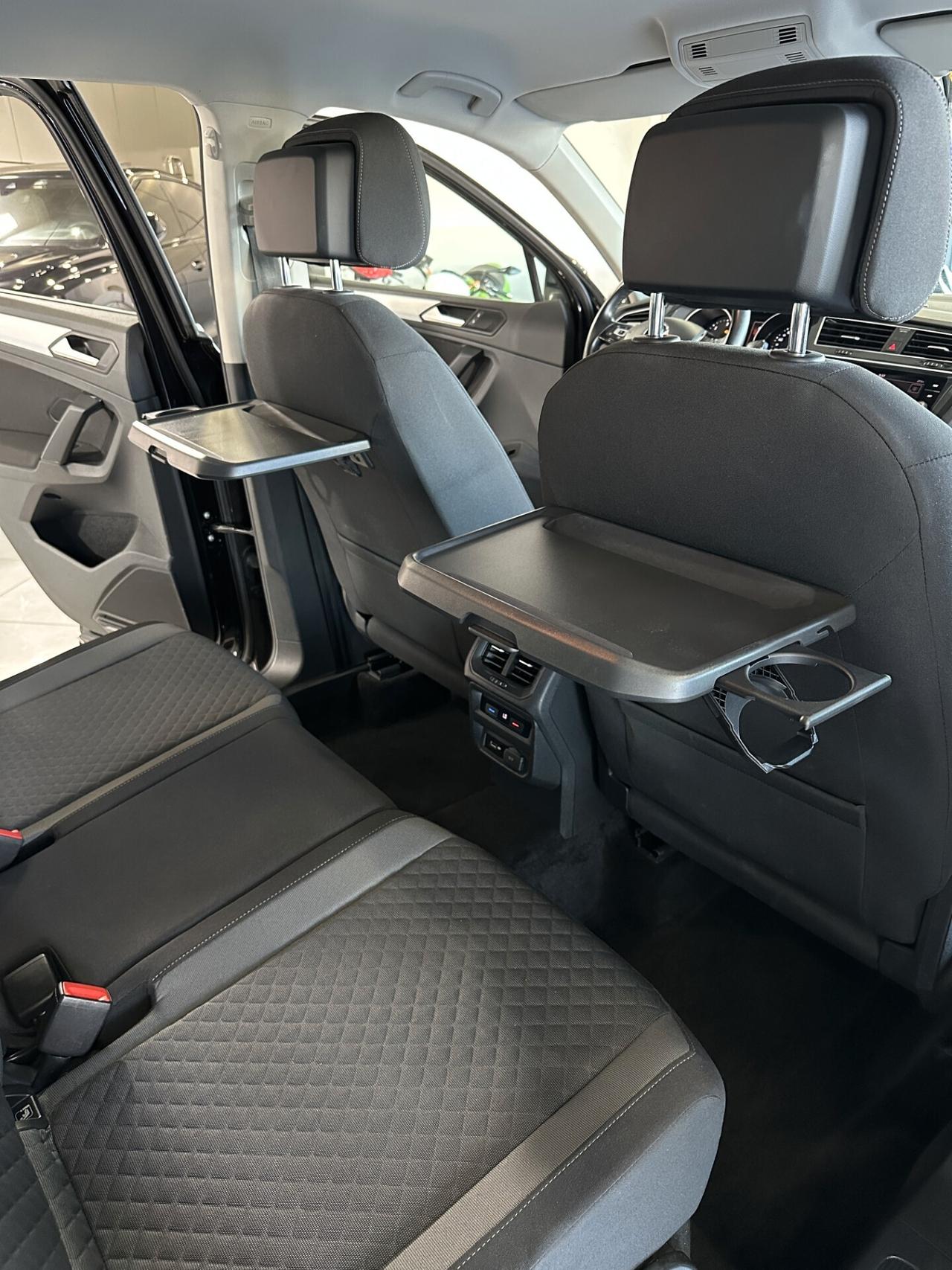 Volkswagen Tiguan 2.0d 150cv DSG CarPlay PaddleF1 ADAS Finanziabile