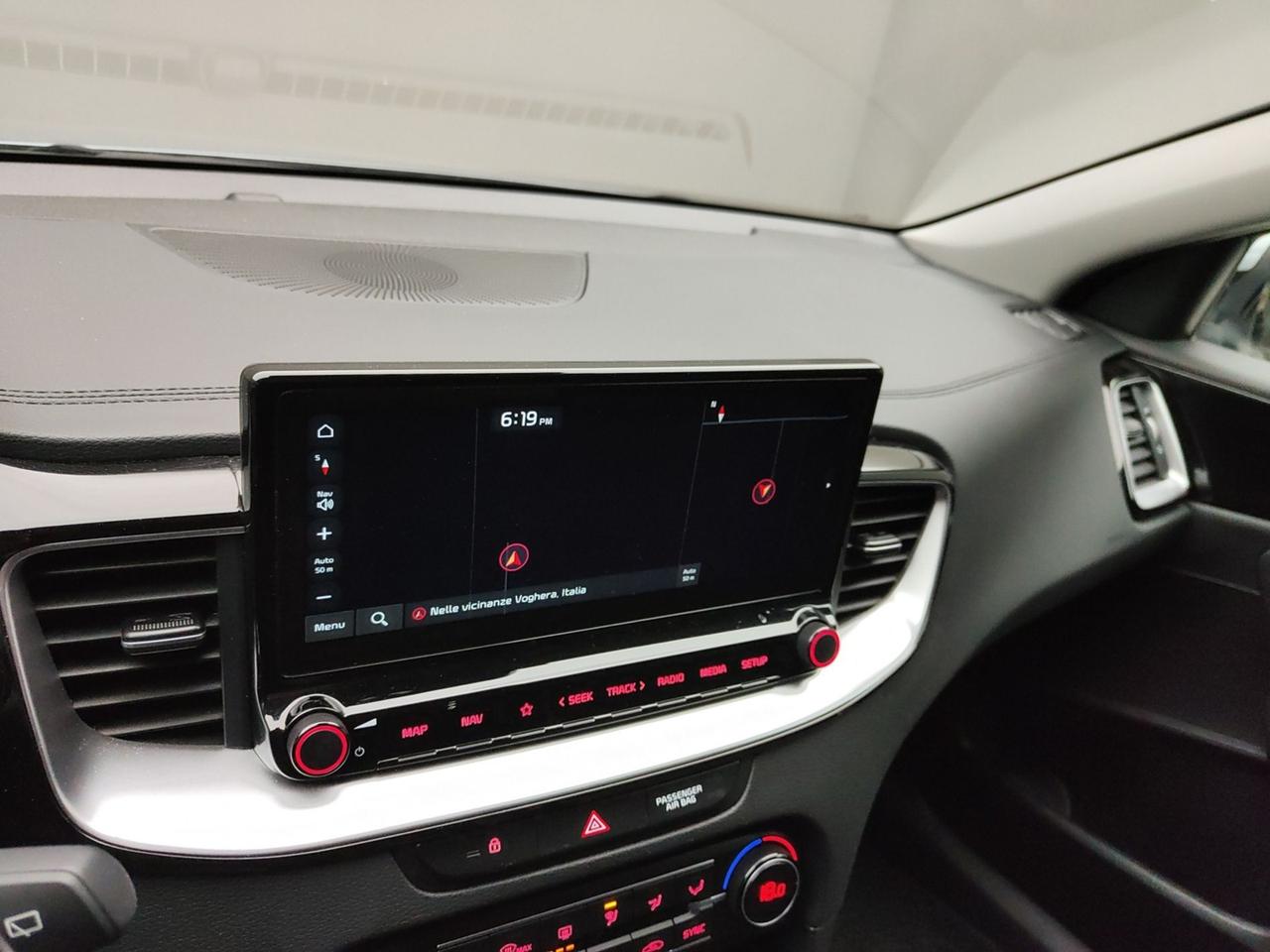 KIA XCeed 2019 1.0 T-GDI 117CV GPL BUSINESS