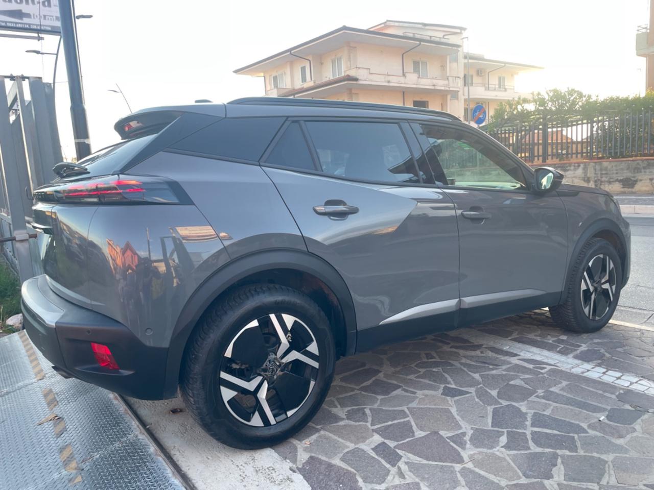 Peugeot 2008 PureTech 100 S&S Allure