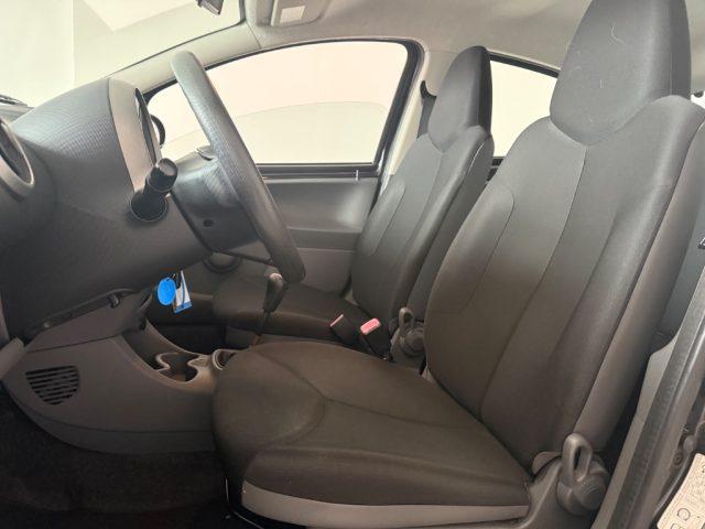 TOYOTA Aygo 1.0 12V VVT-i 5 porte Sol