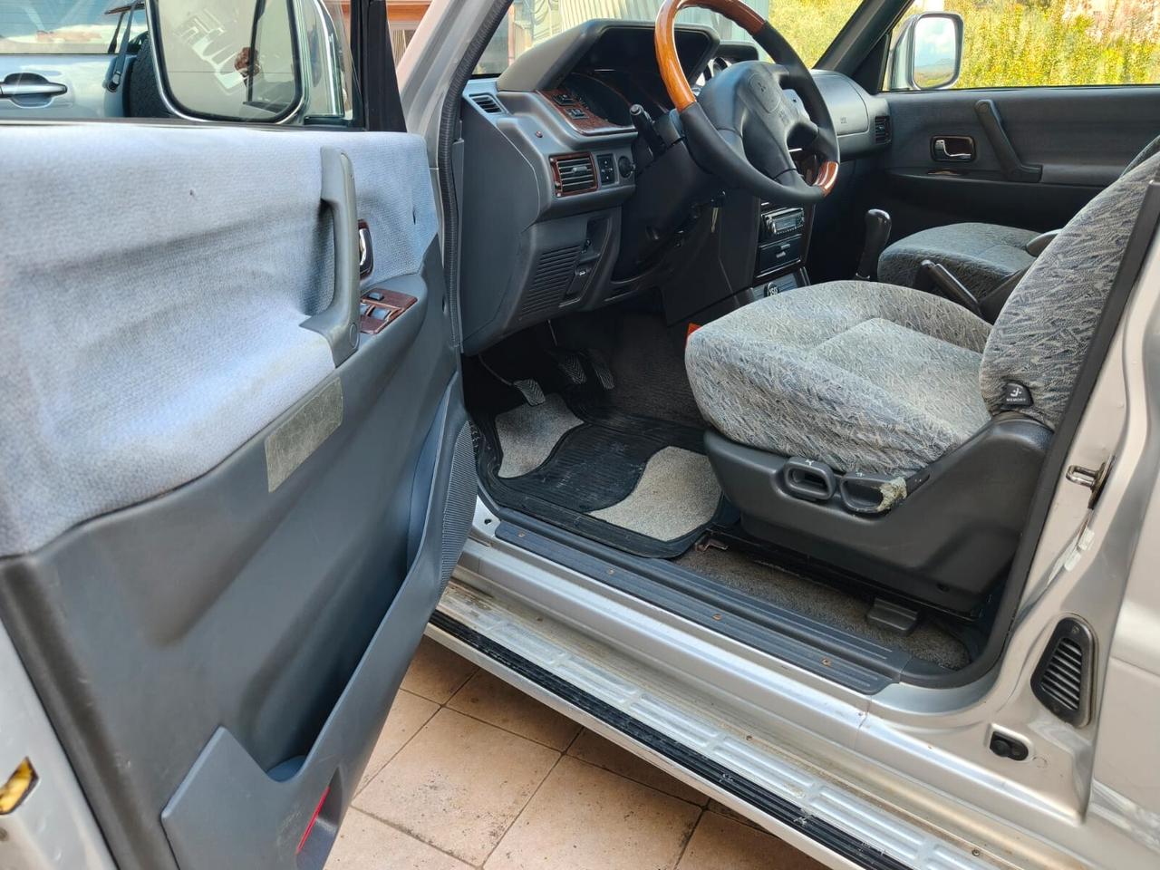 Mitsubishi Pajero 2.8 GLS - Target - Grancio Traino - 1999