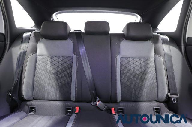 VOLKSWAGEN Taigo 1.0 TSI 110 CV DSG R-LINE TETTO PANORAMA