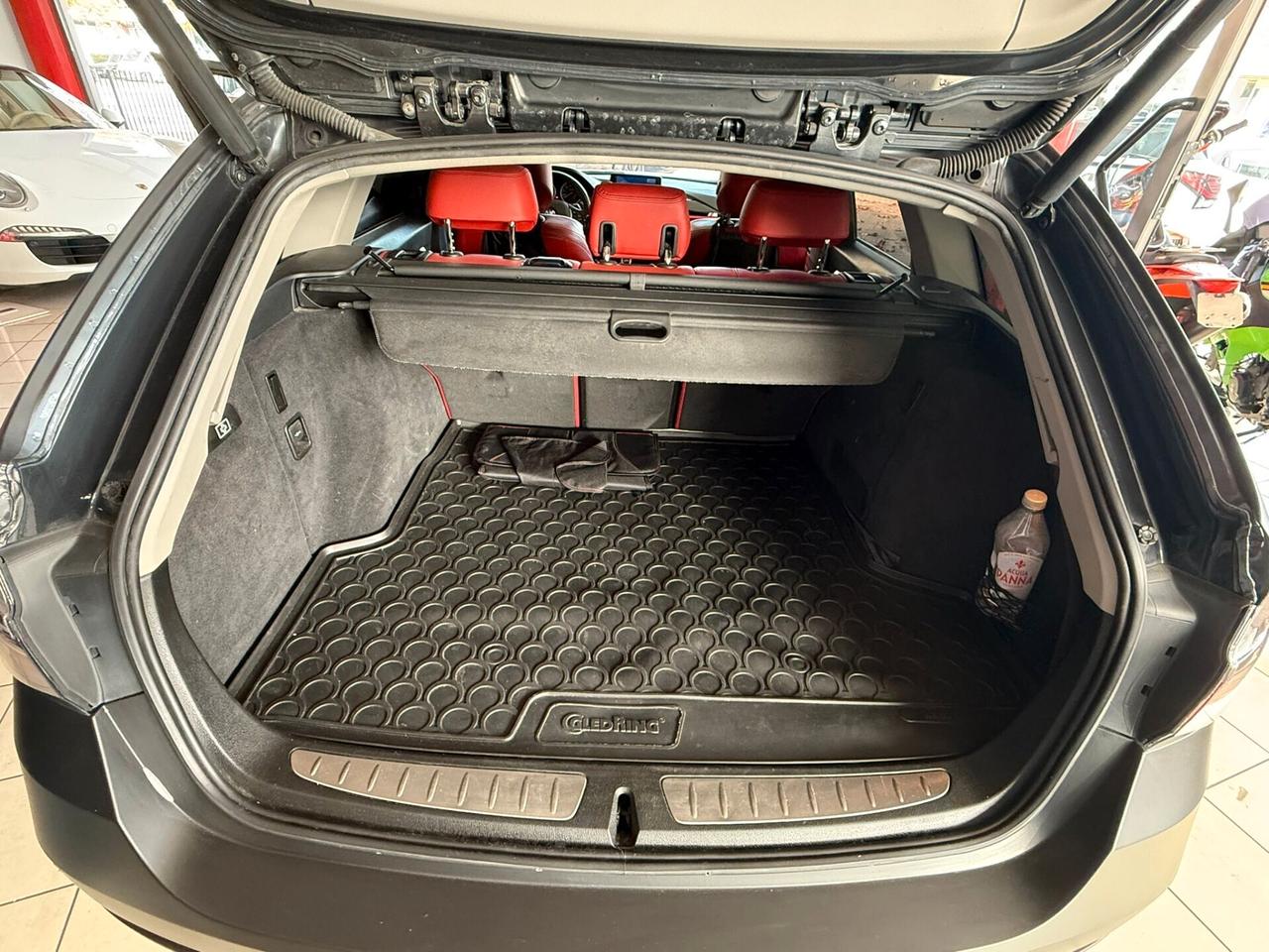 Bmw 335i xDrive Luxury