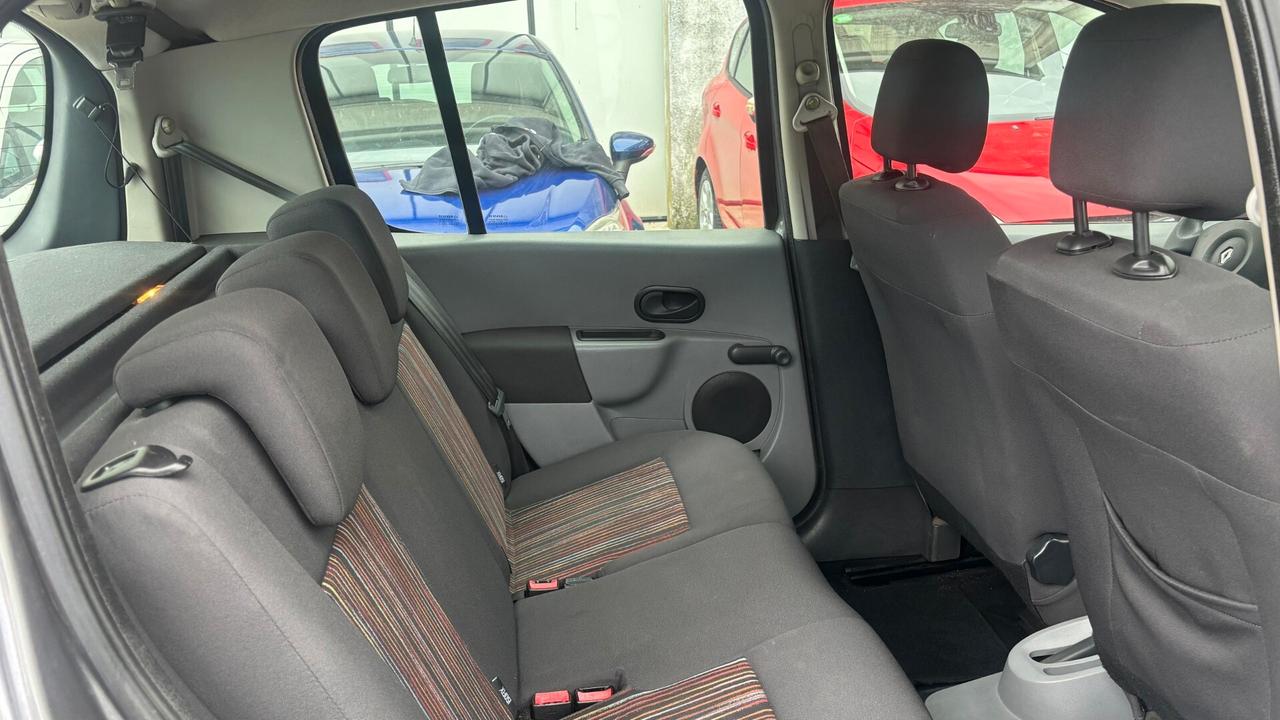 Renault Modus 1.5 dCi 85CV Dynamique