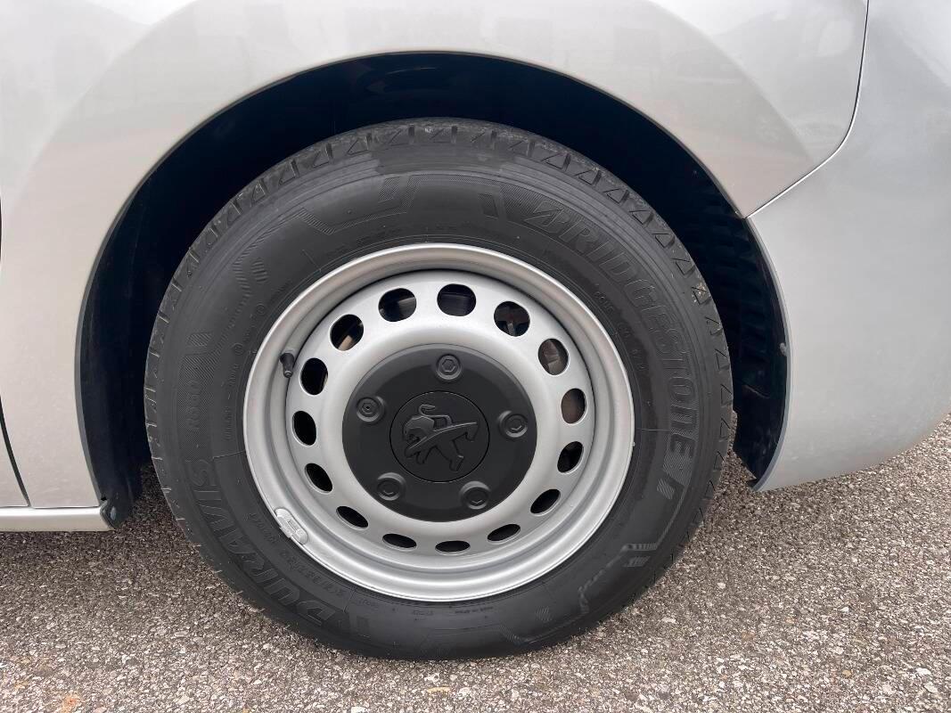 Peugeot Traveller 1.6 Bluehdi 115cv Active 9 POSTI +iva