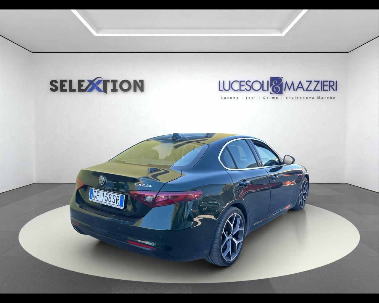 ALFA ROMEO Giulia (2016) - Giulia 2.2 Turbodiesel 160 CV AT8 Executive