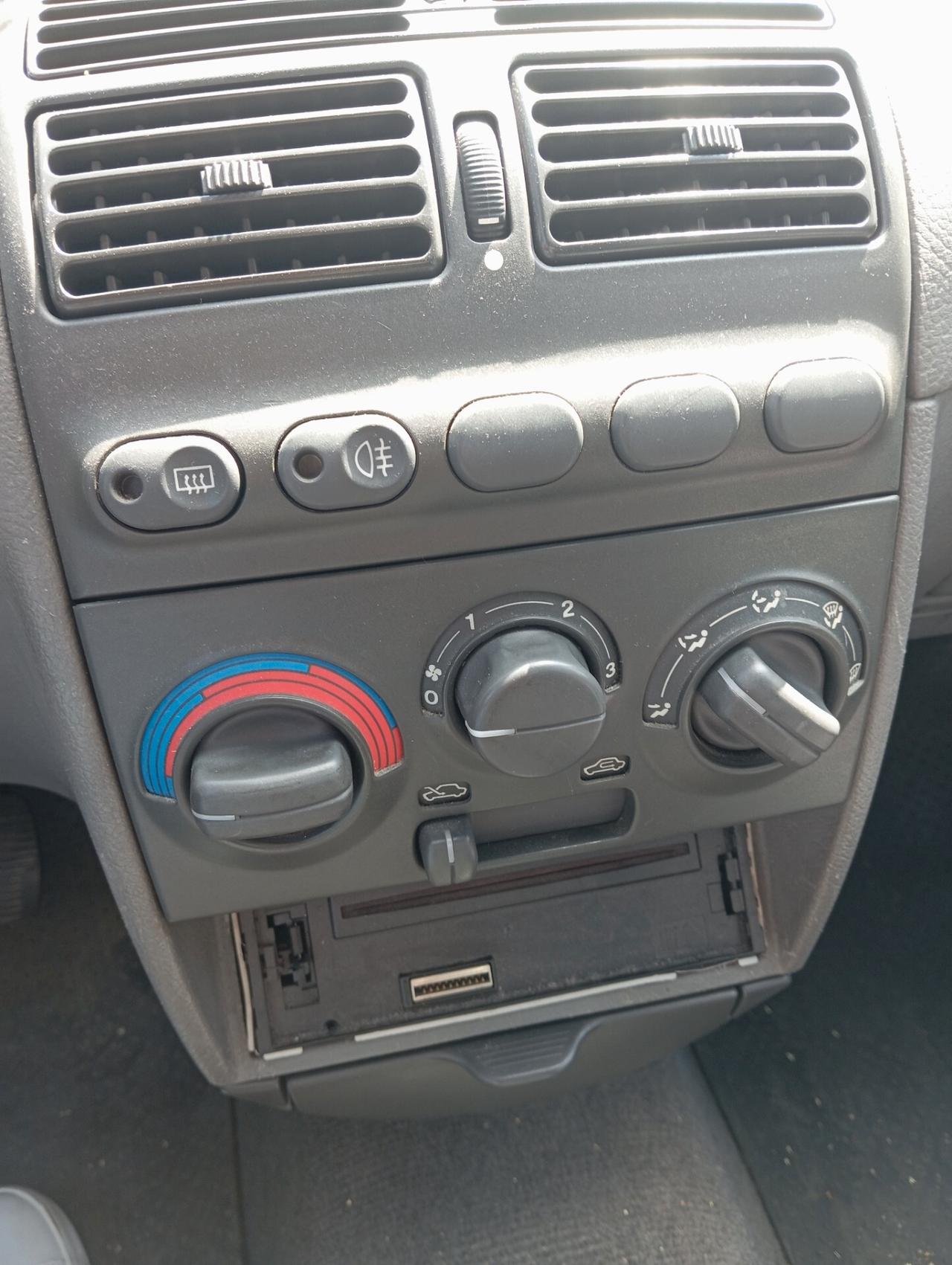 Fiat Punto 55 cat 5 porte SX
