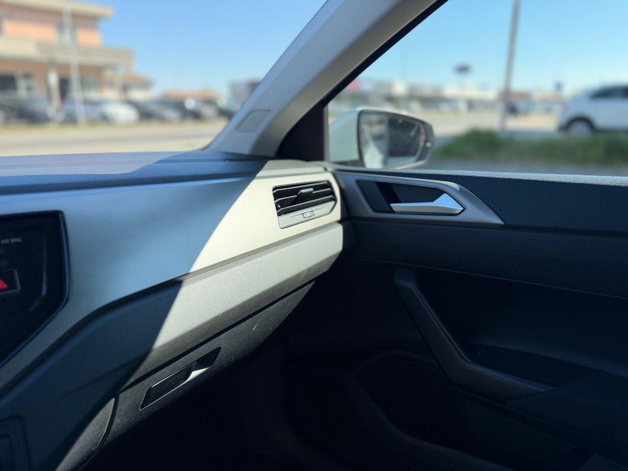 Volkswagen Polo Comfortline 1.6 TDI #10174