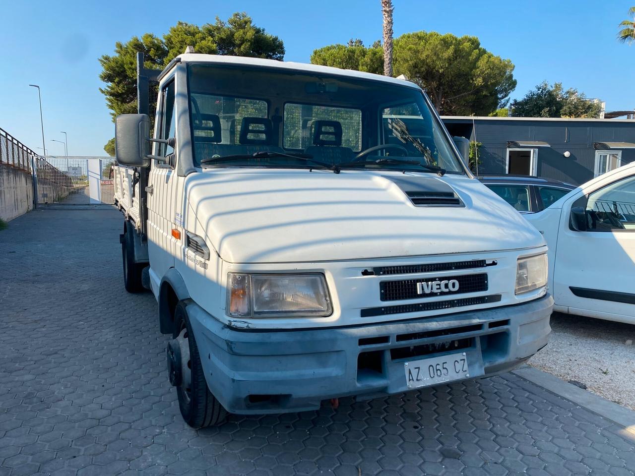 Iveco Daily 35-10 2.8 TD Ribaltabile Trilaterale