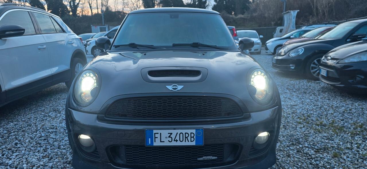 Mini John Cooper Works s con motore 1.6 231 cv preparazione Rp