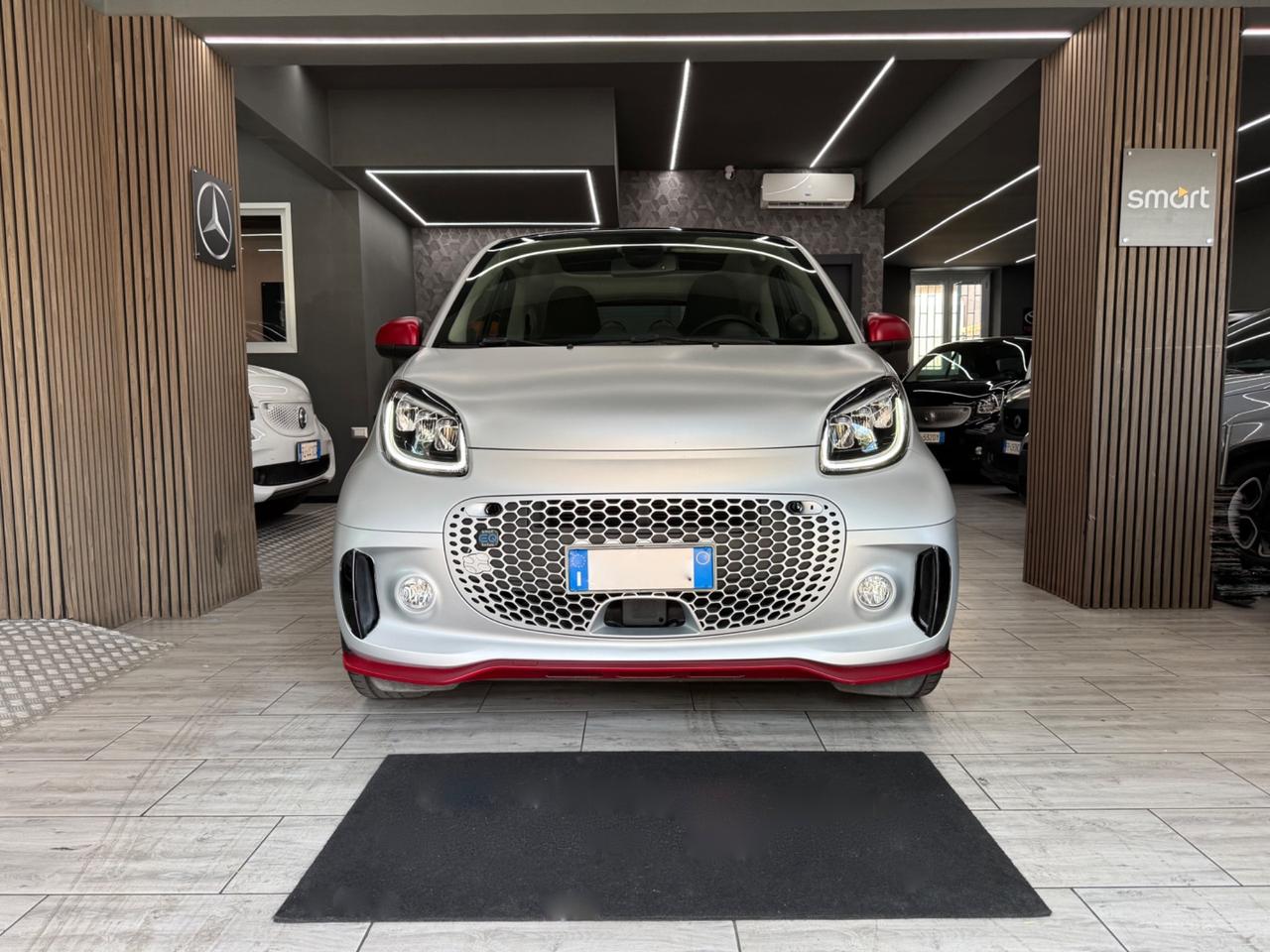 Smart ForTwo EQ Ushuaïa PRONTA CONSEGNA VISIBILE IN SEDE!