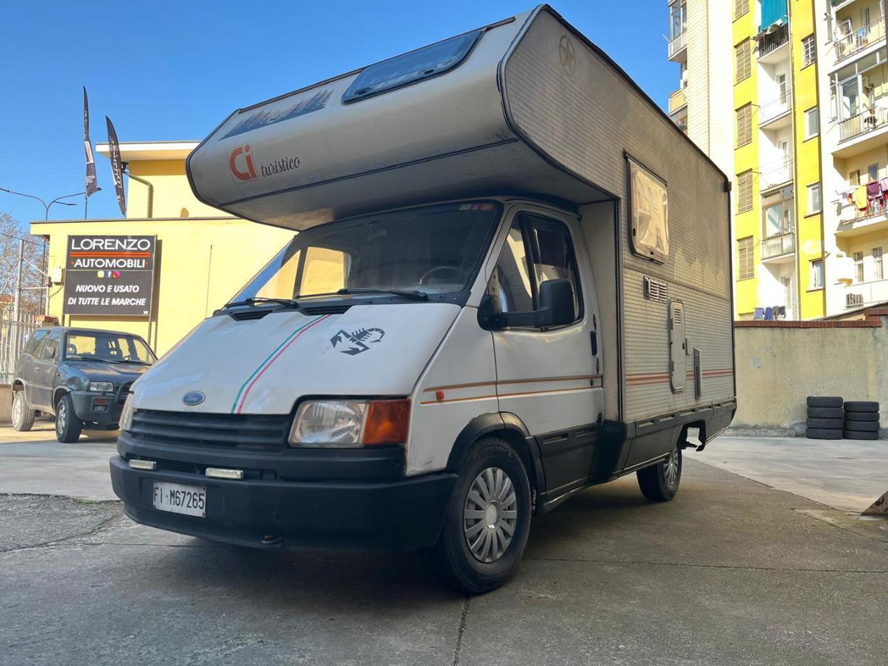 FORD TRASIT CARAVANS 520F