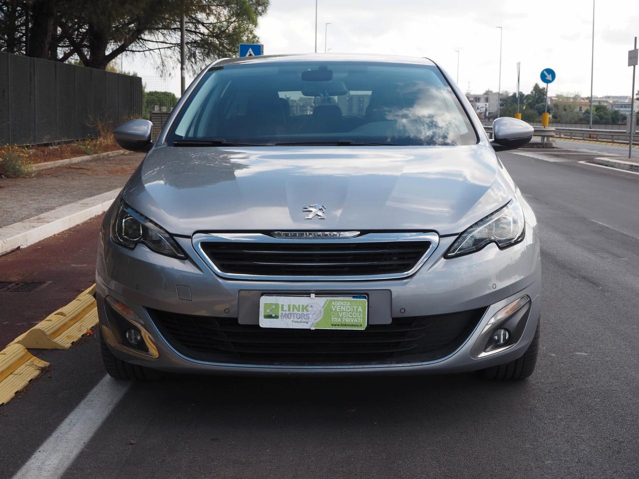 Peugeot 308 BlueHDi 120 S&S Allure