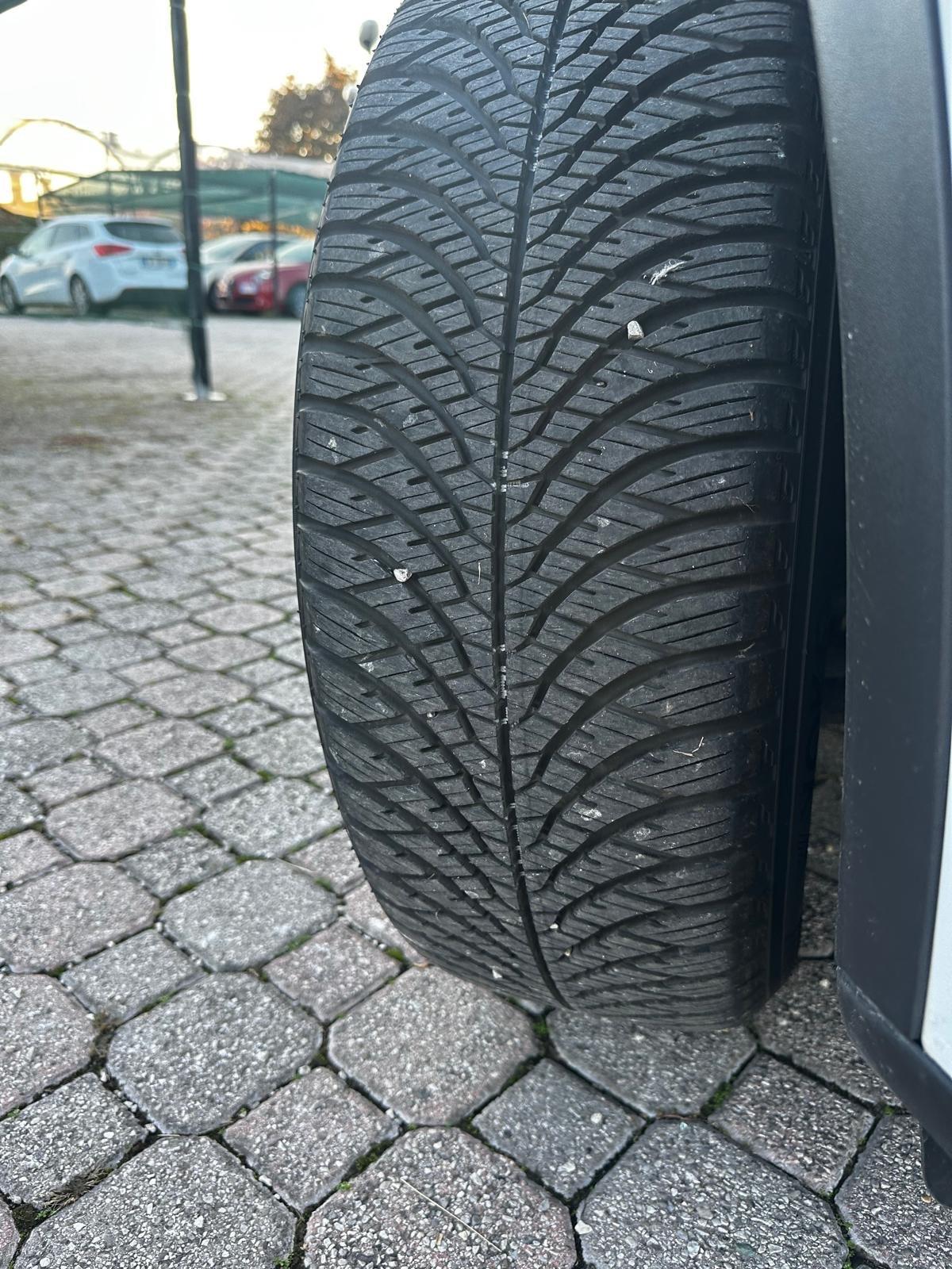 Alfa Romeo Stelvio 2.2 Turbodiesel 180 CV AT8 RWD Executive