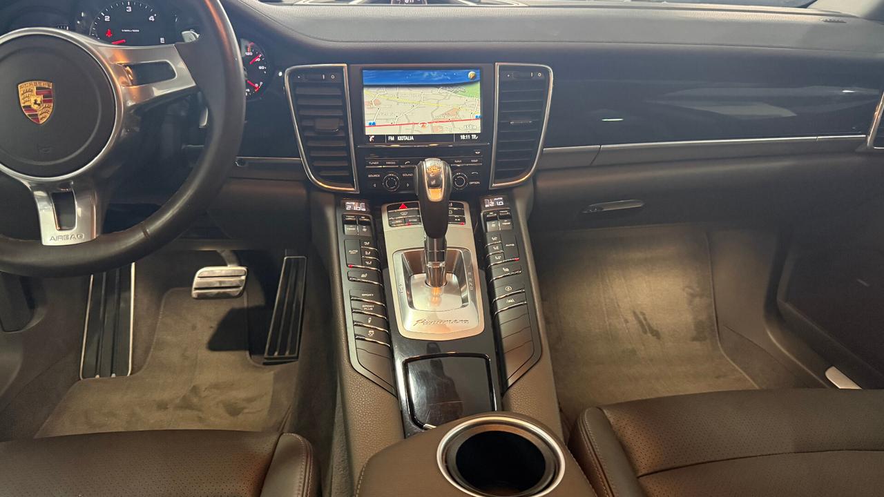 PORSCHE PANAMERA 3.0 D RESTYLING TETTO