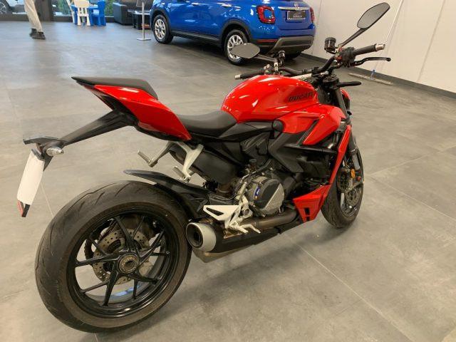 DUCATI Streetfighter V2