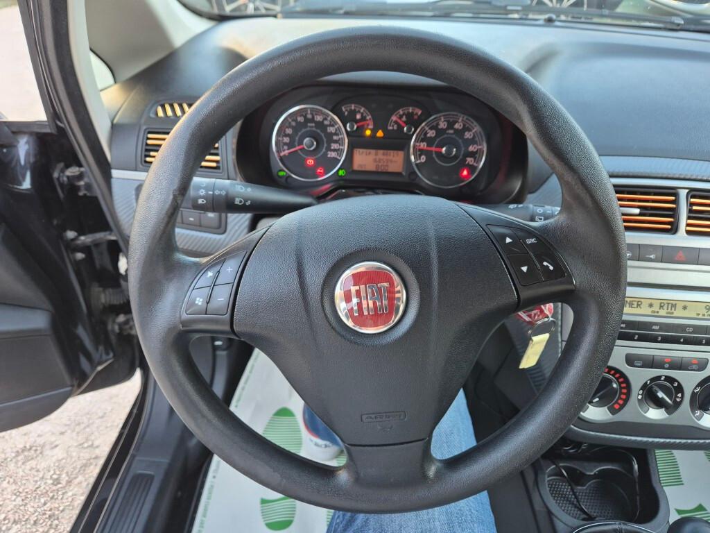 Fiat Grande Punto 1.4 BENZ 3-PORTE