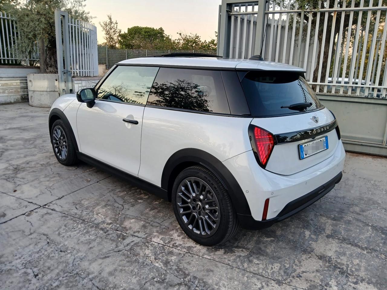 Mini Cooper C Favoured