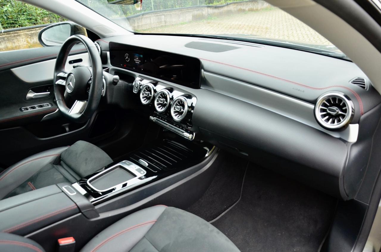 MERCEDES-BENZ CLA 200 SHOOTING BRAKE 200d AMG LINE PREMIUM 150cv AUTO, UNICOPROPRIETARIO, UFF ITALIANA, EURO 6D, FACE LIFT, SERVICE MERCEDES, TETTO, HI-FI PREMIUM, PERMUTE