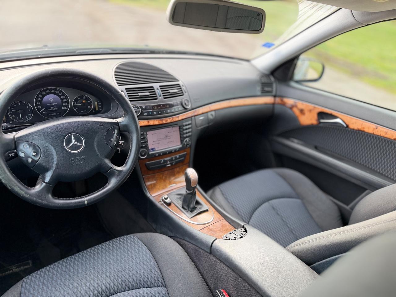 Mercedes E 270 CDI 154 mila km